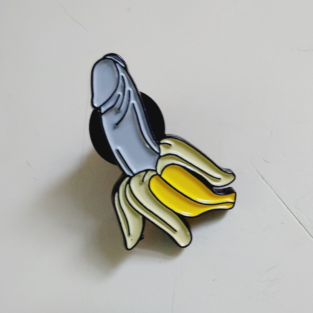 1" Cute Peni* Banana D*ck Head Lapel Hat Purse Pin. What a fun little statement! - Picture 8 of 8